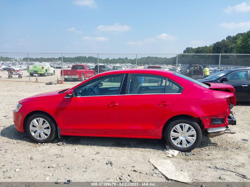 2013 VOLKSWAGEN JETTA SEDAN SE - 3VWDX7AJ4DM377850