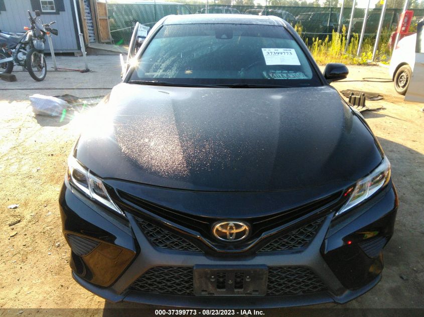 2018 TOYOTA CAMRY LE/SE/XLE/L - JTNB11HK0J3006314
