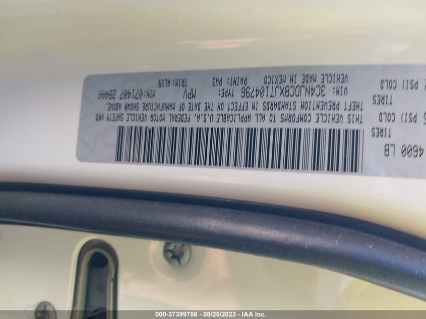 VIN 3C4NJDCBXJT104796 2018 JEEP COMPASS LIMITED