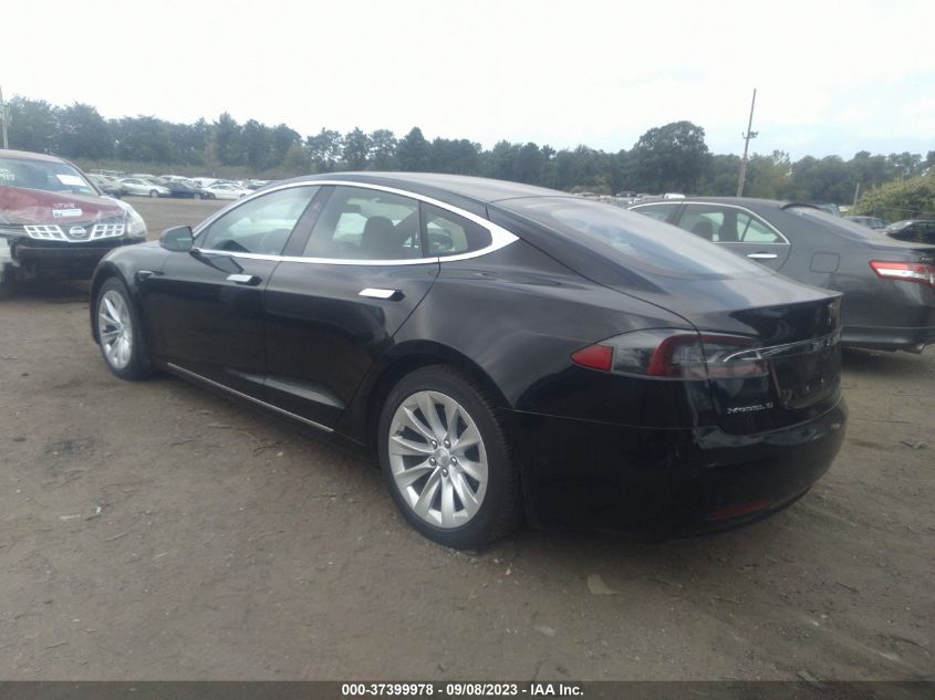 5YJSA1E23JF294499 | 2018 TESLA MODEL S