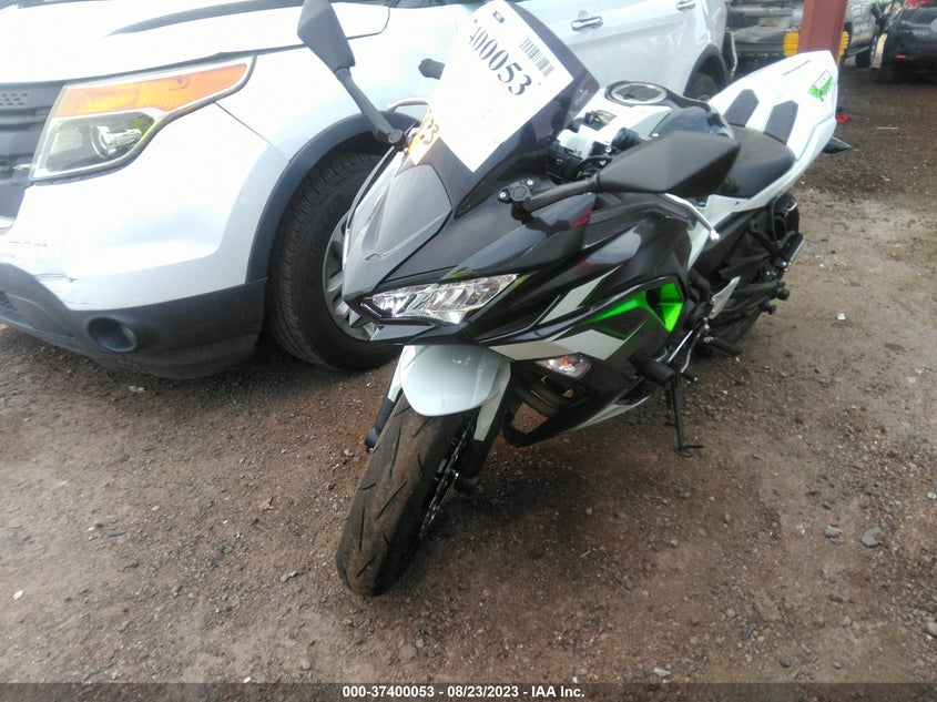 VIN ML5EXEN12NDA73870 2022 KAWASAKI EX650 N