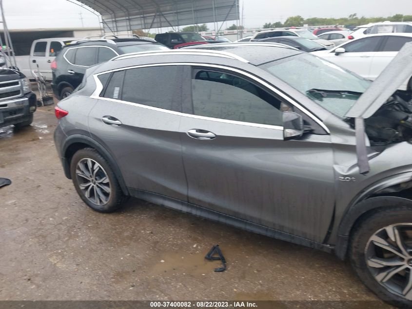 2017 INFINITI QX30 PREMIUM SJKCH5CR7HA019306