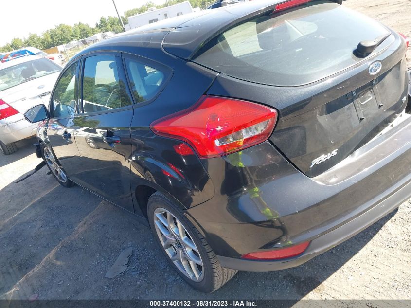 2015 FORD FOCUS SE - 1FADP3K27FL278274