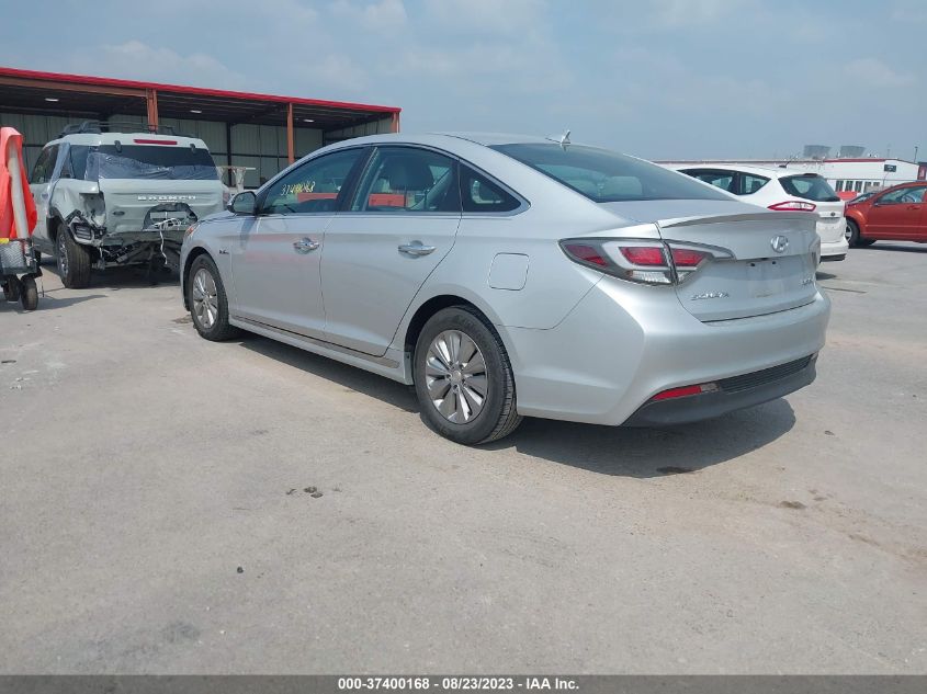 2017 HYUNDAI SONATA HYBRID SE - KMHE24L11HA050256