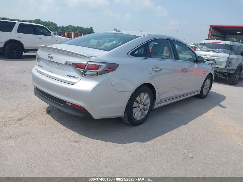 2017 HYUNDAI SONATA HYBRID SE - KMHE24L11HA050256