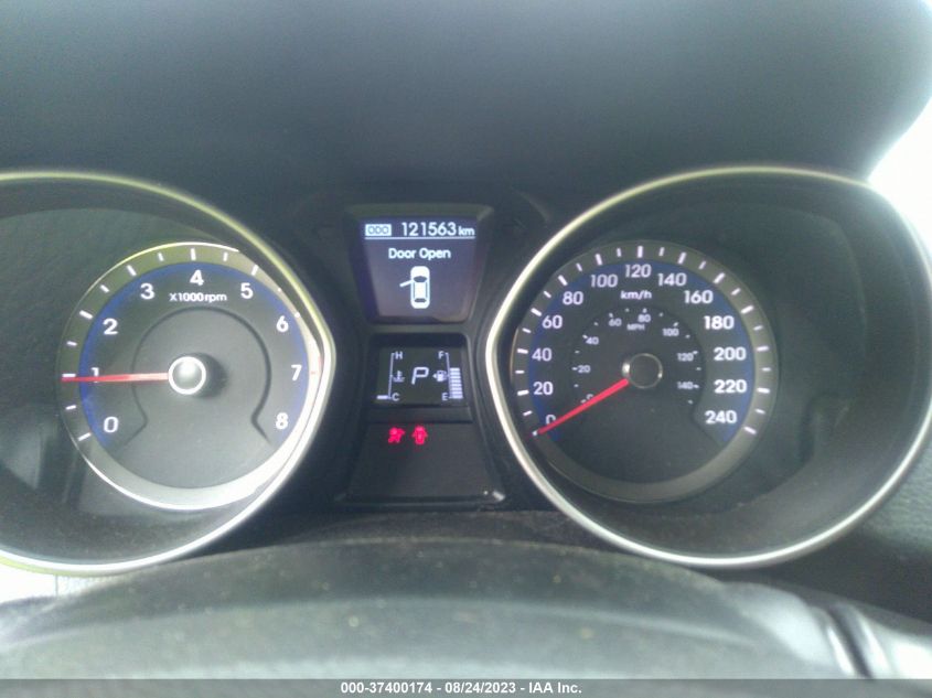 2015 HYUNDAI ELANTRA GT GL - KMHD25LH2FU245941