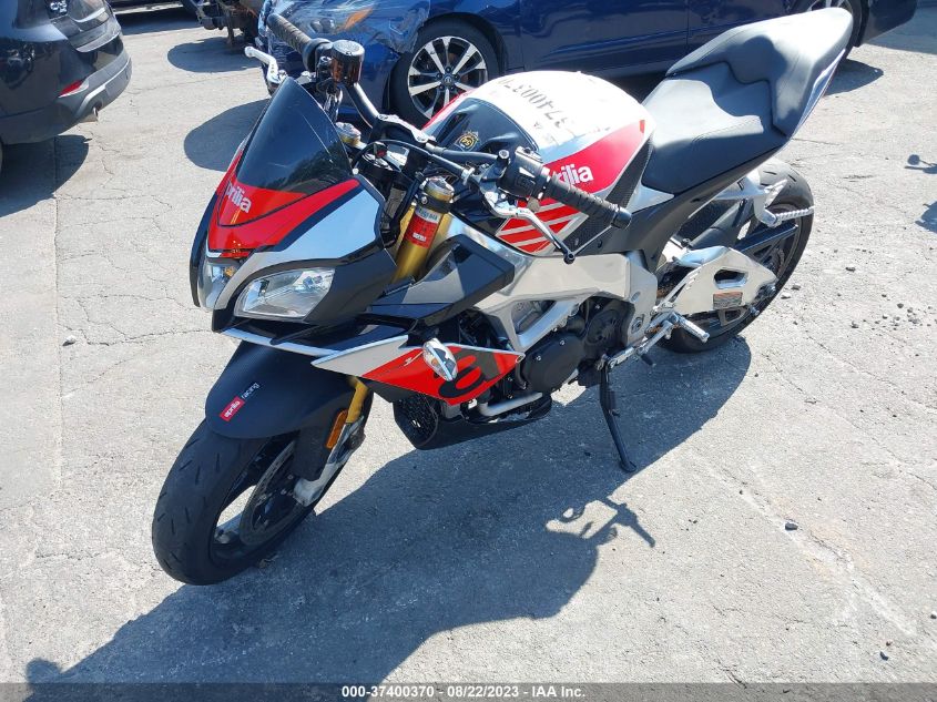 2018 APRILIA RSV 1000 R - ZD4KGU006JS000753