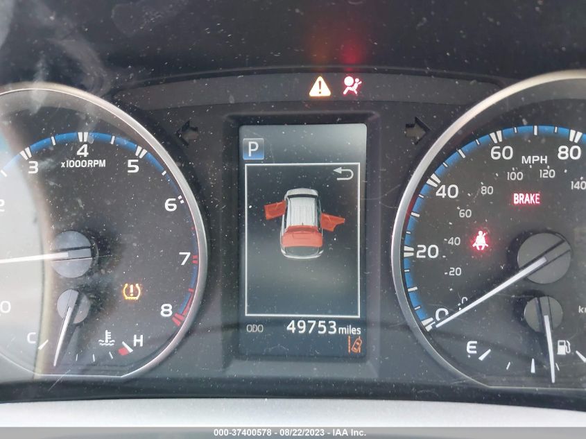 2017 TOYOTA RAV4 XLE - JTMWFREV7HJ149660
