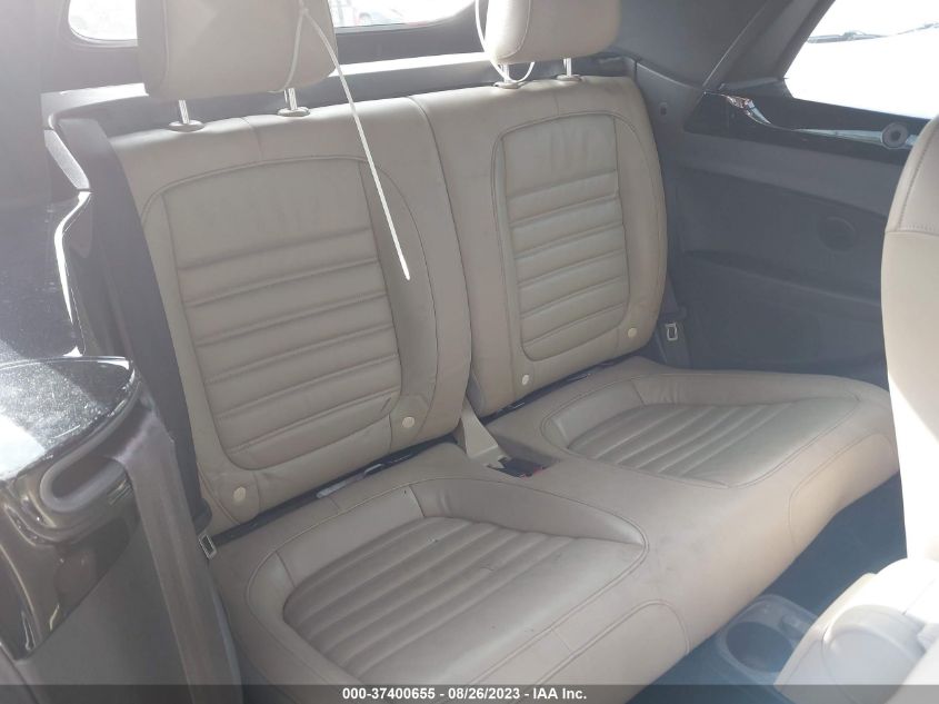 2013 VOLKSWAGEN BEETLE CONVERTIBLE 2.5L 50S EDITION 3VW5P7AT3DM801556
