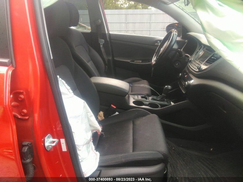 2016 HYUNDAI TUCSON SE - KM8J33A43GU025567