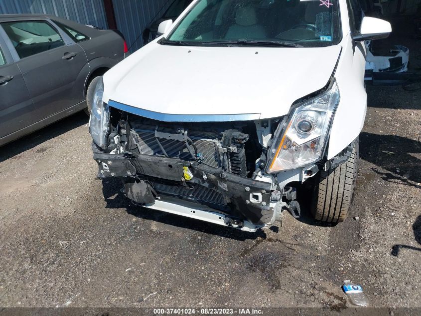 2013 CADILLAC SRX LUXURY COLLECTION - 3GYFNCE37DS648413