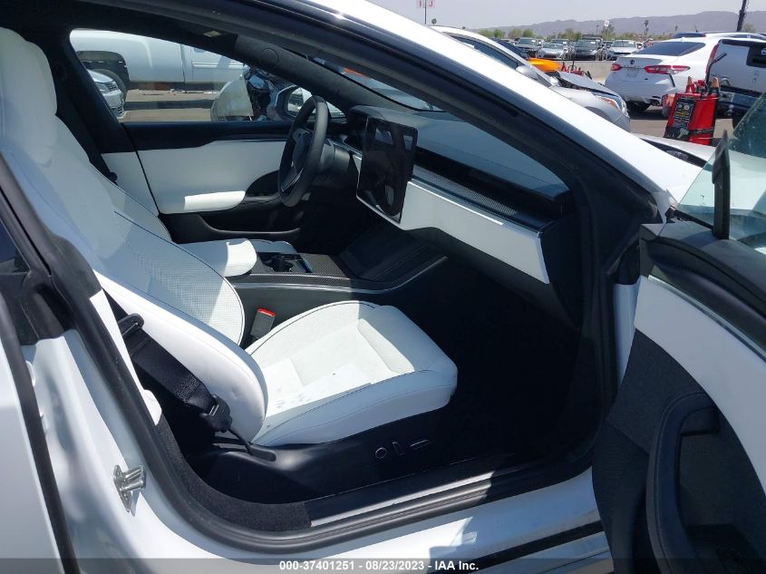 2023 TESLA MODEL S PLAID - 5YJSA1E60PF513933