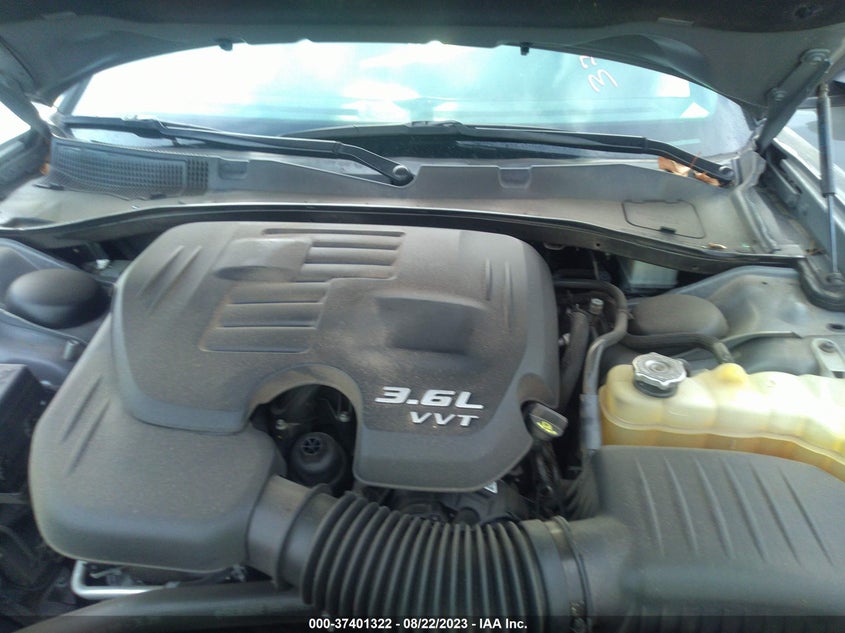 VIN 2C3CDXBG9KH719836 2019 DODGE CHARGER SXT