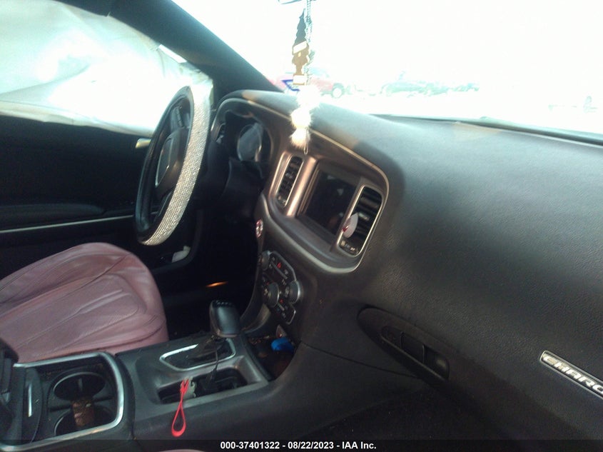 VIN 2C3CDXBG9KH719836 2019 DODGE CHARGER SXT