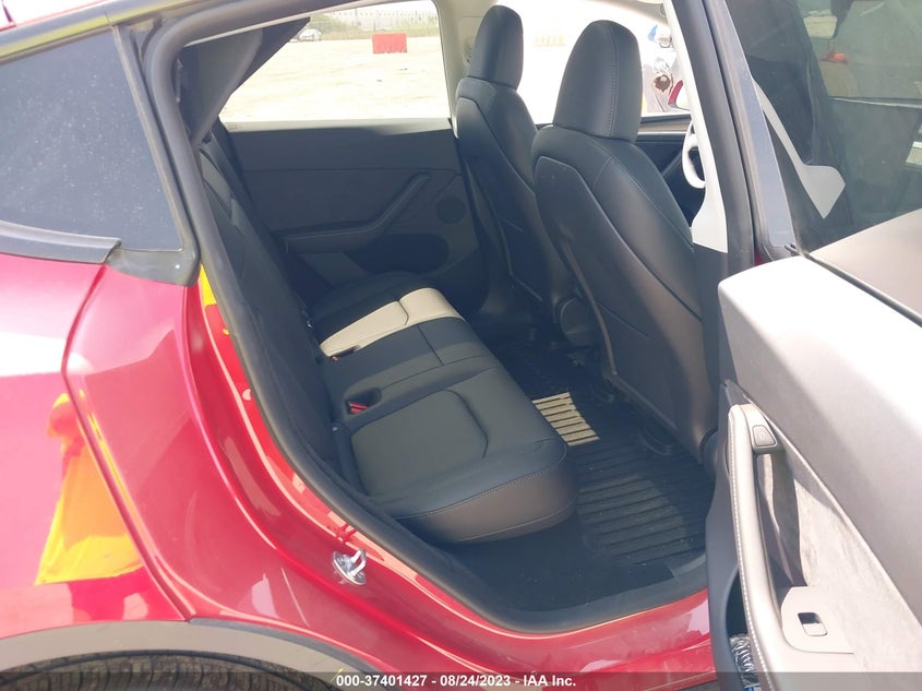 VIN 7SAYGDEE1PA126678 2023 TESLA MODEL Y LONG RANGE