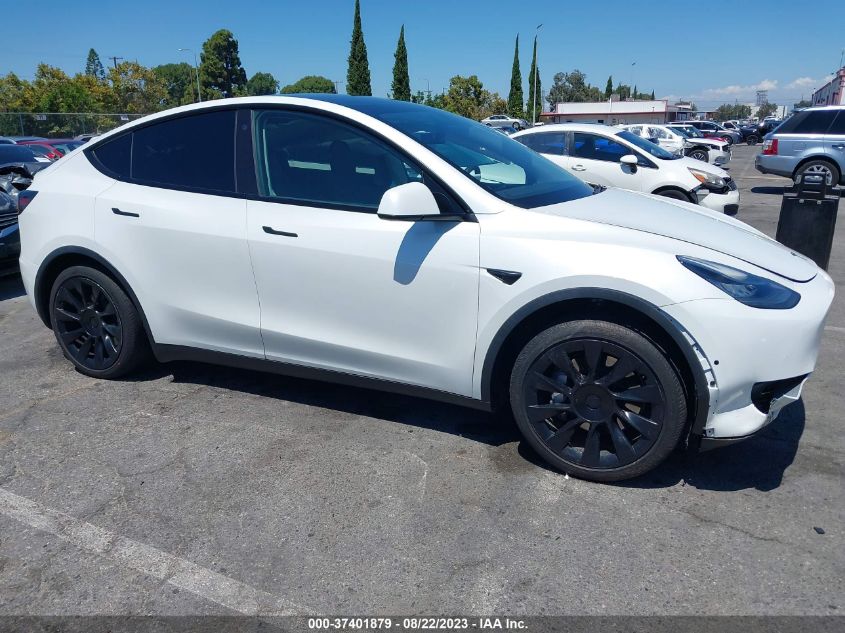 2021 TESLA MODEL Y STANDARD RANGE - 5YJYGDED8MF112988