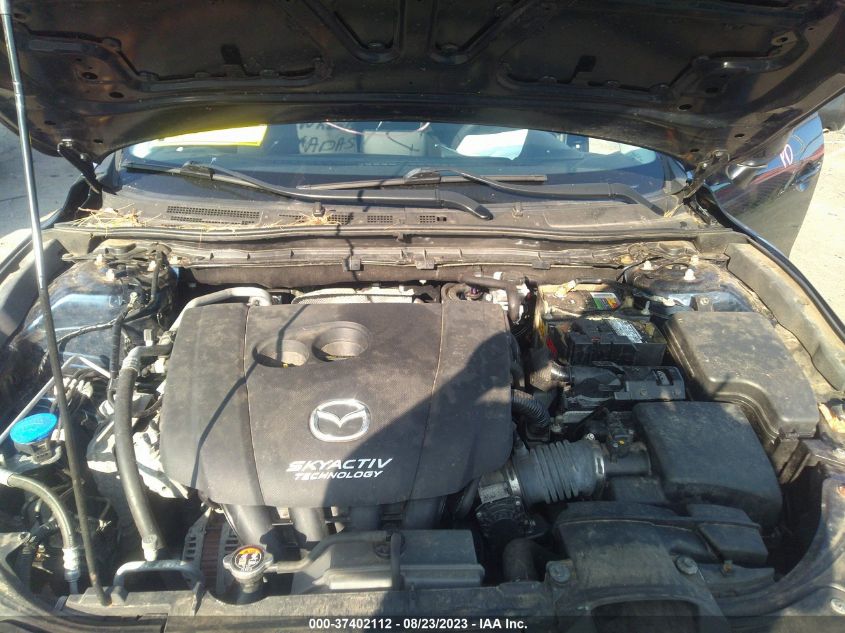 2018 MAZDA MAZDA3 4-DOOR SPORT 3MZBN1U76JM171600