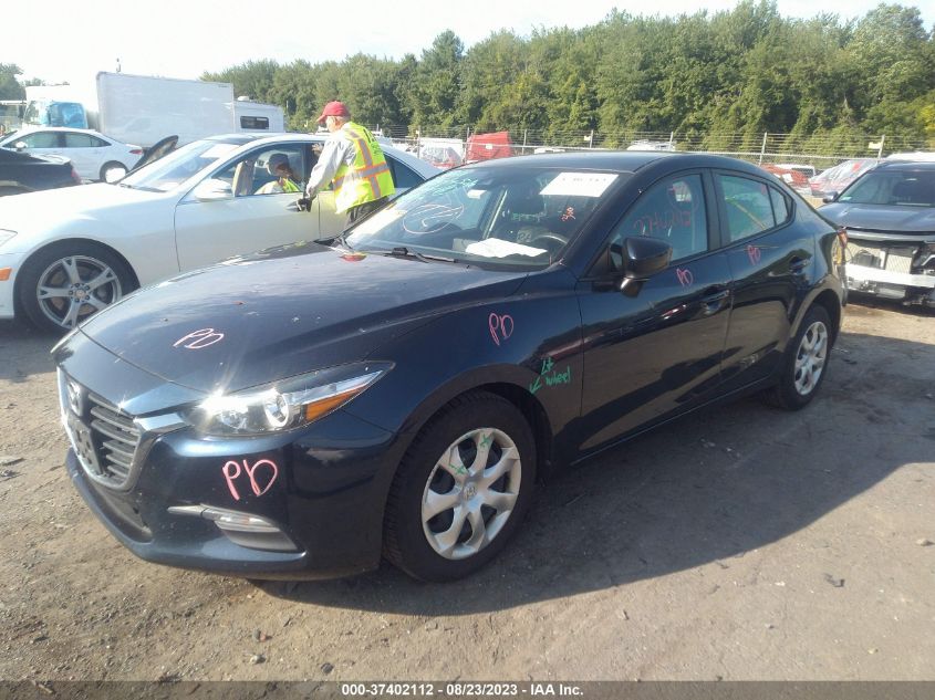 2018 MAZDA MAZDA3 4-DOOR SPORT 3MZBN1U76JM171600