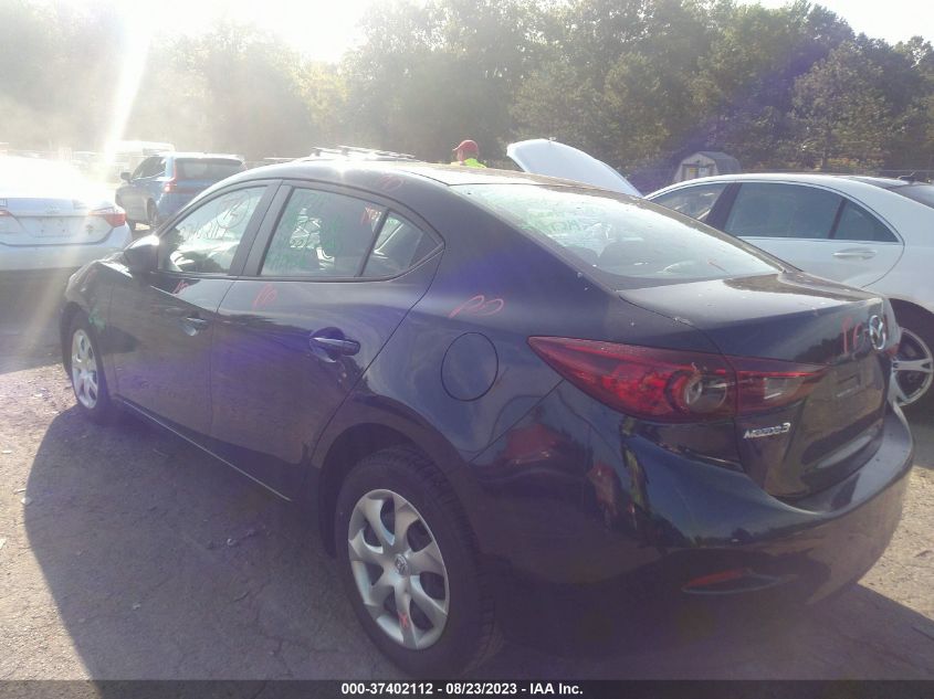 2018 MAZDA MAZDA3 4-DOOR SPORT 3MZBN1U76JM171600