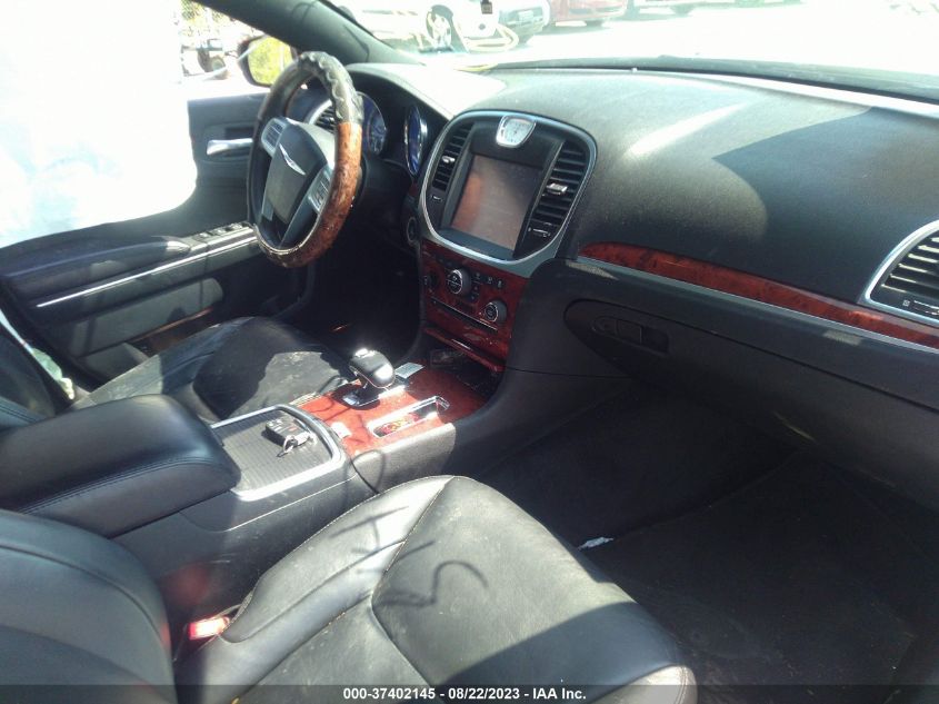 2013 CHRYSLER 300 - 2C3CCAAG3DH573468