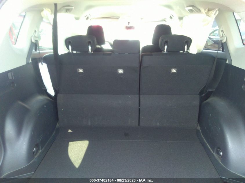 2015 TOYOTA RAV4 LE - JTMZFREV6FD044018