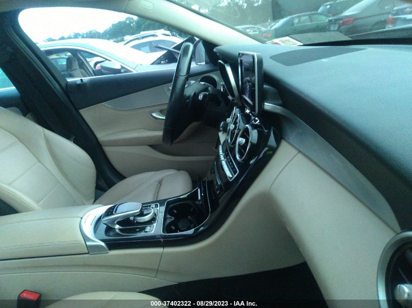 2016 MERCEDES-BENZ C-CLASS C 300 - 55SWF4KB5GU120448