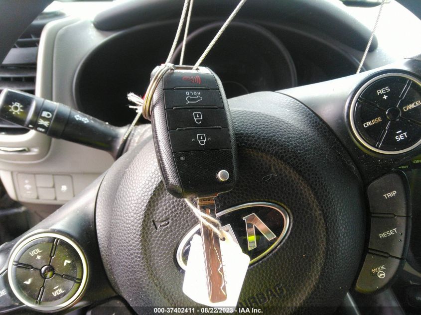 2015 KIA SOUL + - KNDJP3A50F7178115