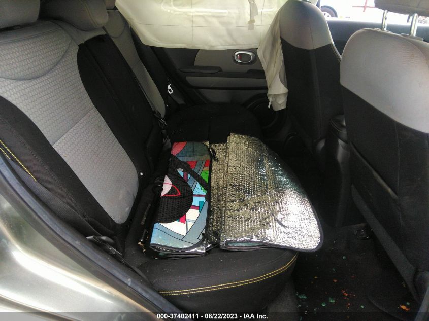2015 KIA SOUL + - KNDJP3A50F7178115