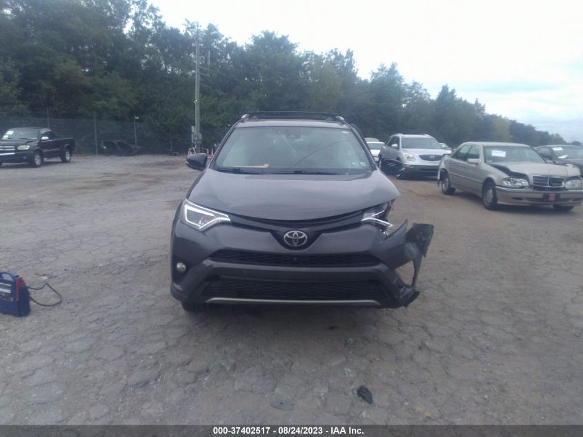 2017 TOYOTA RAV4 SE - JTMJFREV7HJ163682