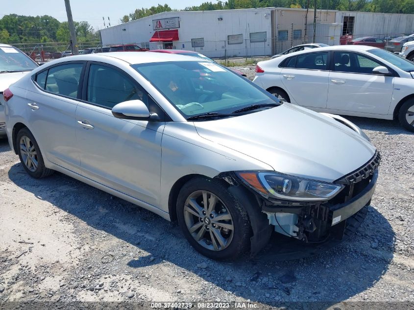 2017 HYUNDAI ELANTRA SE - 5NPD84LF4HH107911