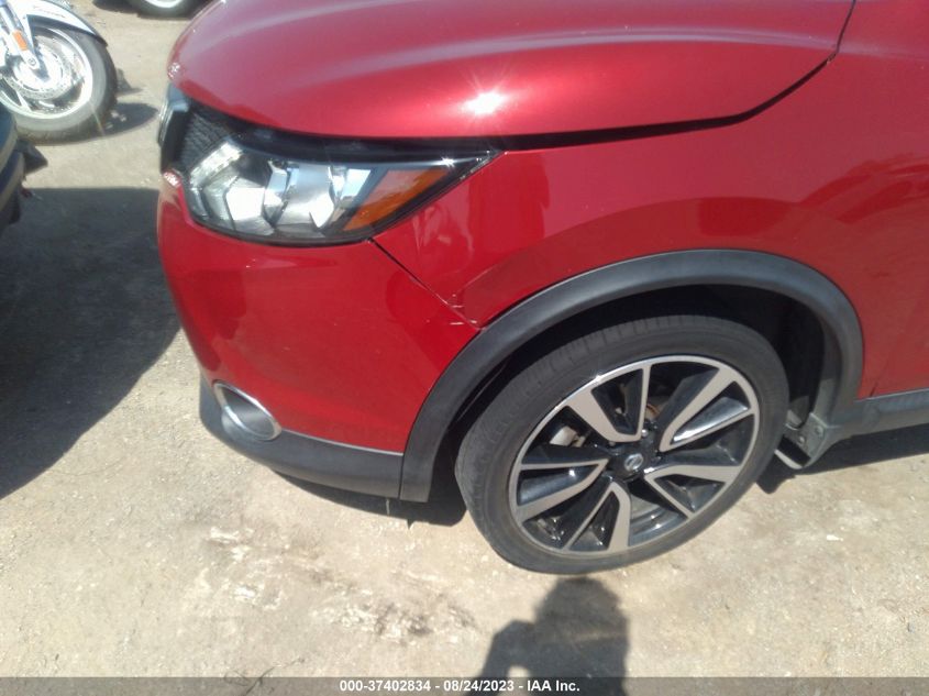 2018 NISSAN ROGUE SPORT SL - JN1BJ1CP2JW195637