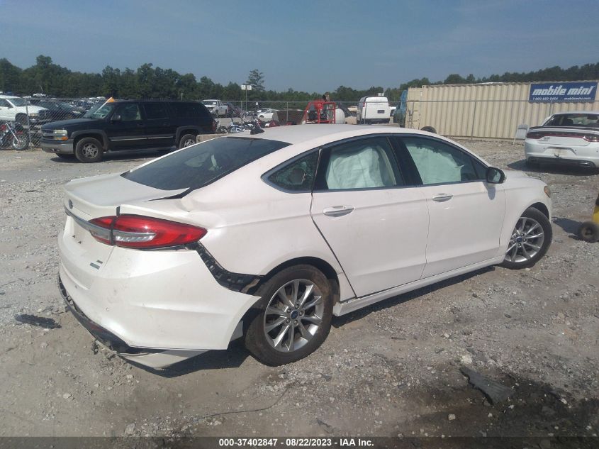 2017 FORD FUSION SE - 3FA6P0HD4HR156119