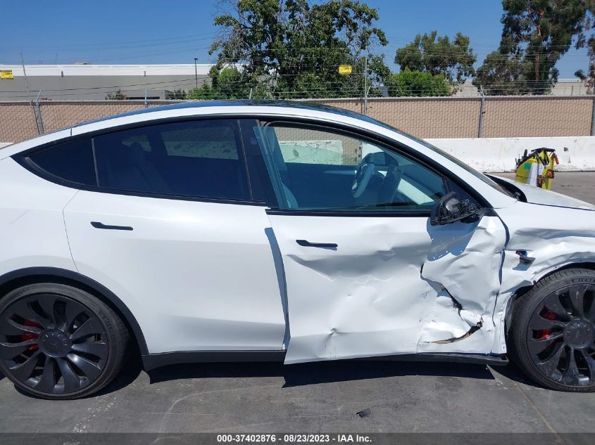 2023 TESLA MODEL Y PERFORMANCE - 7SAYGDEF3PF825483