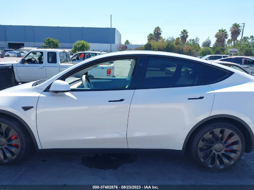 2023 TESLA MODEL Y PERFORMANCE - 7SAYGDEF3PF825483