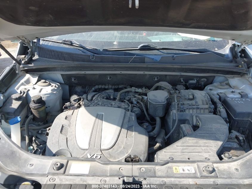 2013 KIA SORENTO LX - 5XYKT4A26DG372952
