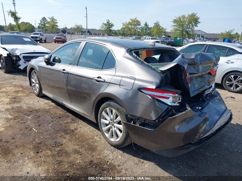 2020 TOYOTA CAMRY LE - 4T1C11AK1LU347703