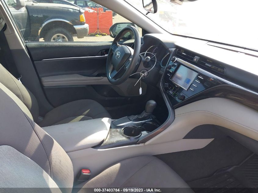 2020 TOYOTA CAMRY LE - 4T1C11AK1LU347703