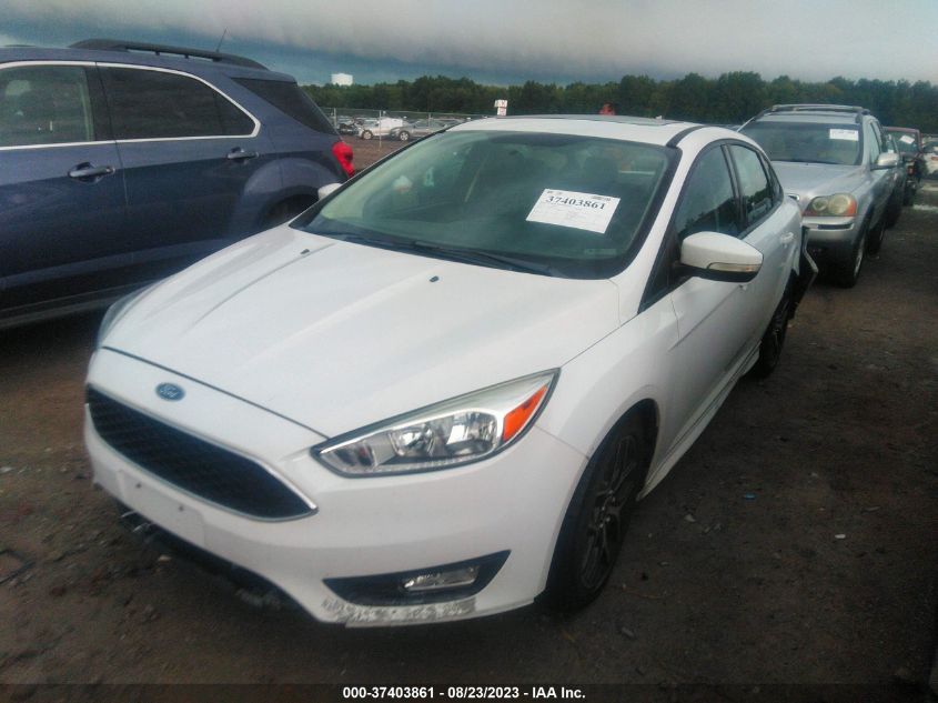 2015 FORD FOCUS SE - 1FADP3F28FL355633