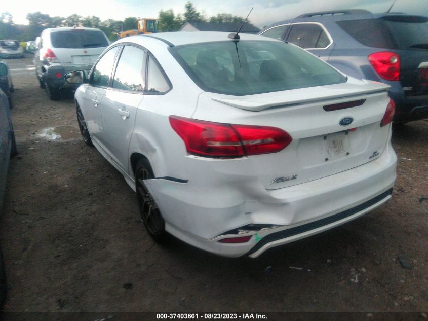 2015 FORD FOCUS SE - 1FADP3F28FL355633