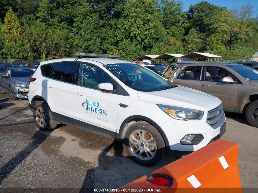 1FMCU9GD1HUD05358 FORD ESCAPE SE 2017