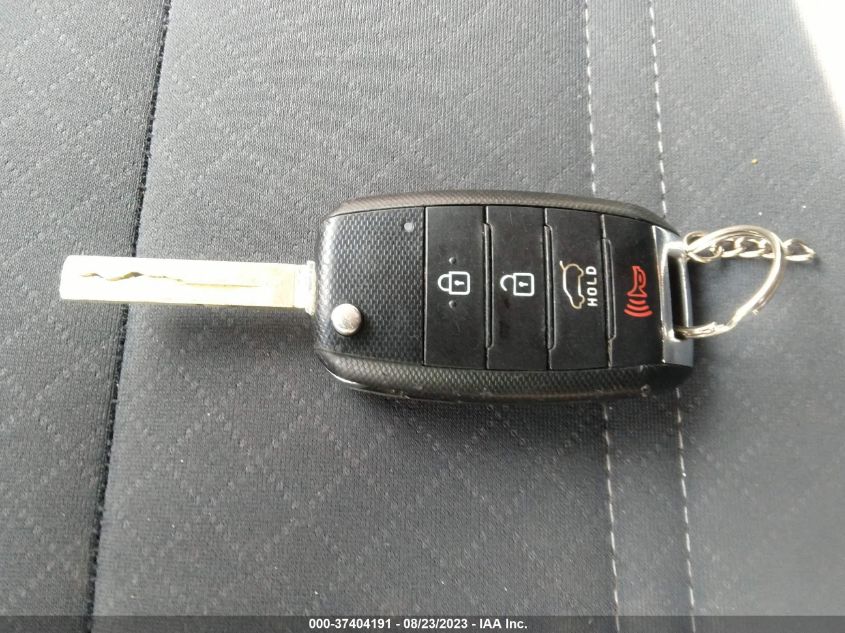 2016 KIA SORENTO L - 5XYPG4A30GG147028