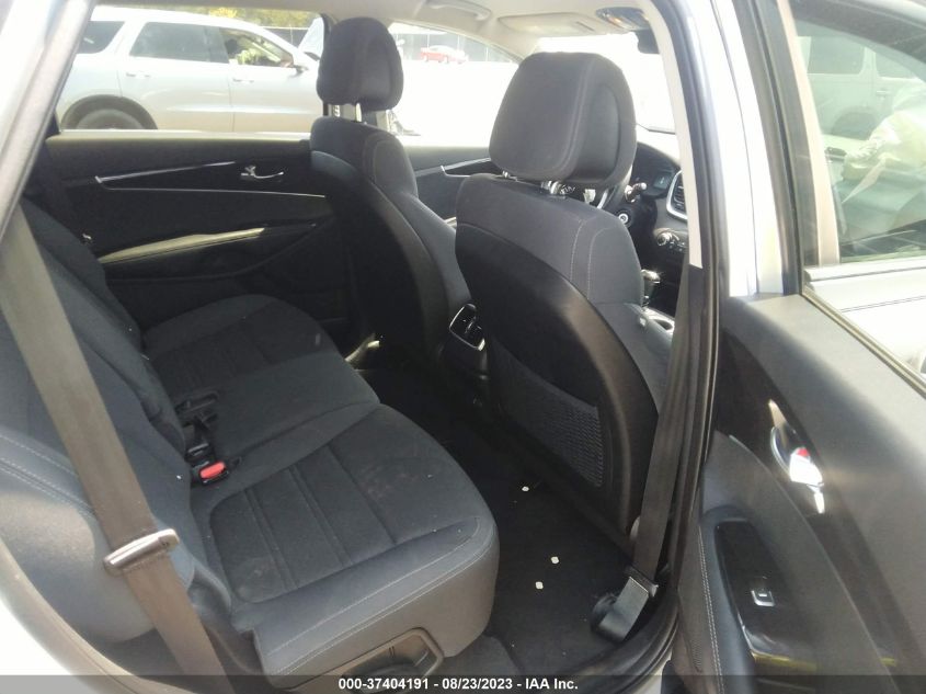 2016 KIA SORENTO L - 5XYPG4A30GG147028