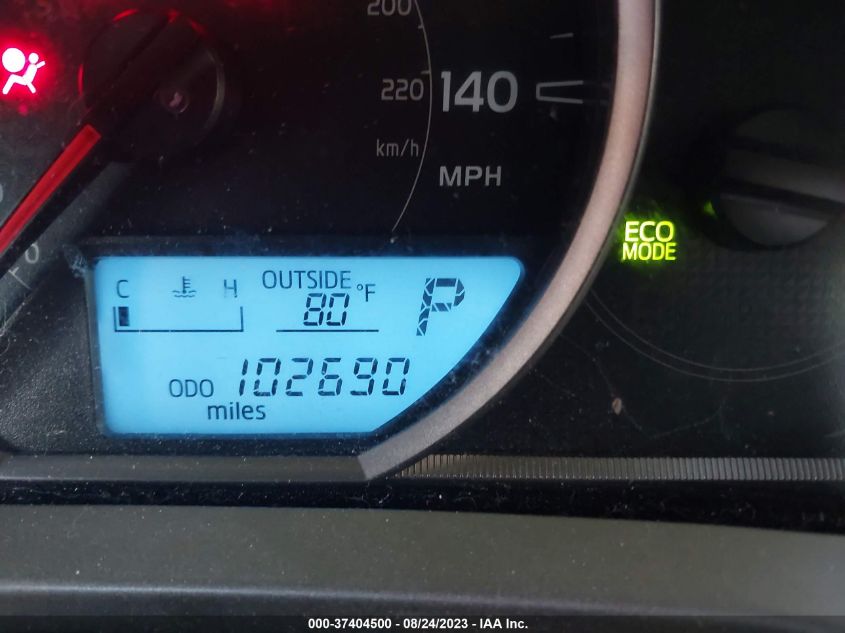 2015 TOYOTA RAV4 LE - JTMZFREV2FJ051968