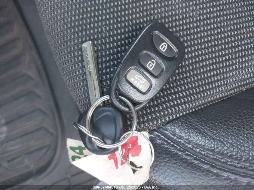 2013 HYUNDAI VELOSTER W/BLACK INT - KMHTC6AD2DU110972