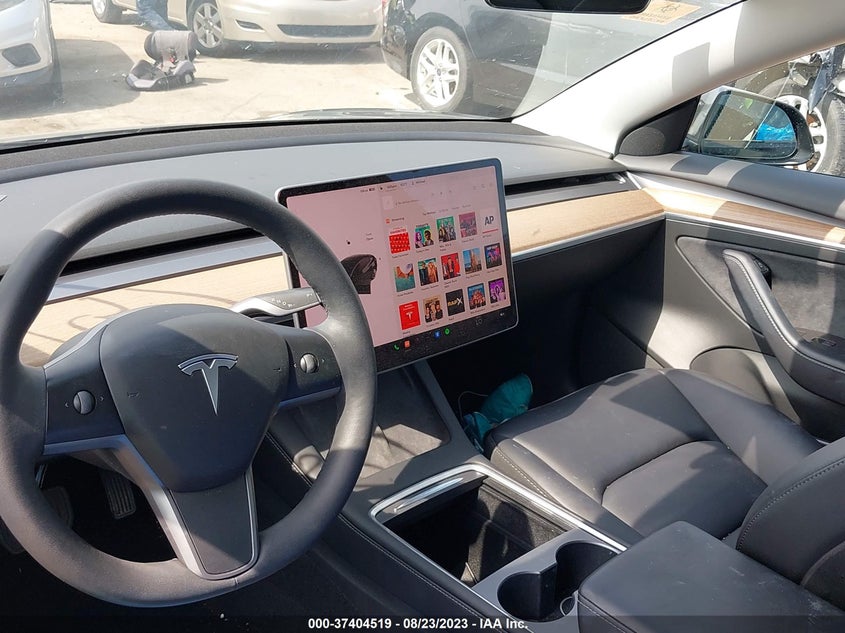 VIN 5YJ3E1EB9NF132388 2022 TESLA MODEL 3 LONG RANGE