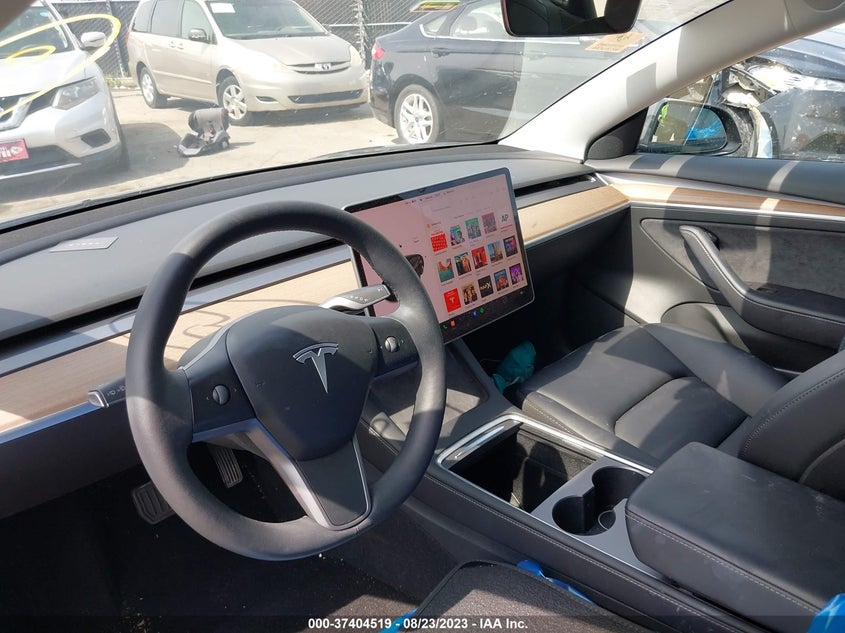 VIN 5YJ3E1EB9NF132388 2022 TESLA MODEL 3 LONG RANGE