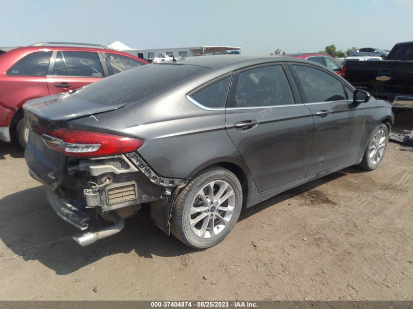 3FA6P0HD0LR260938 Ford Fusion SE 4