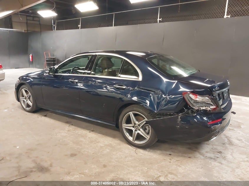 VIN WDDZF4KBXKA582218 2019 MERCEDES-BENZ E-CLASS E 300