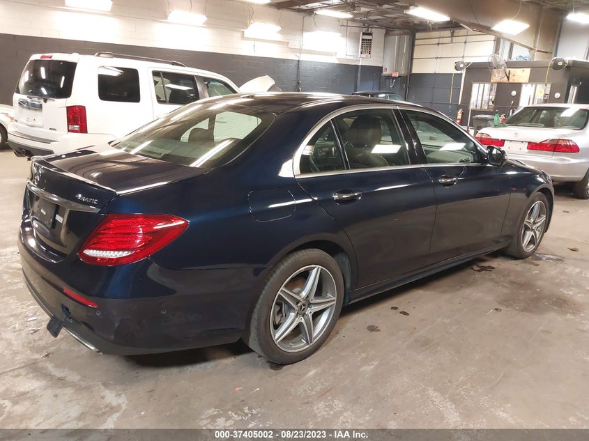 VIN WDDZF4KBXKA582218 2019 MERCEDES-BENZ E-CLASS E 300