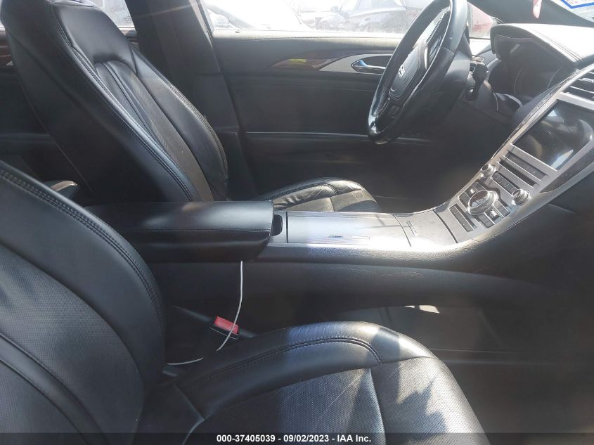 2017 LINCOLN MKZ RESERVE - 3LN6L5E95HR611994